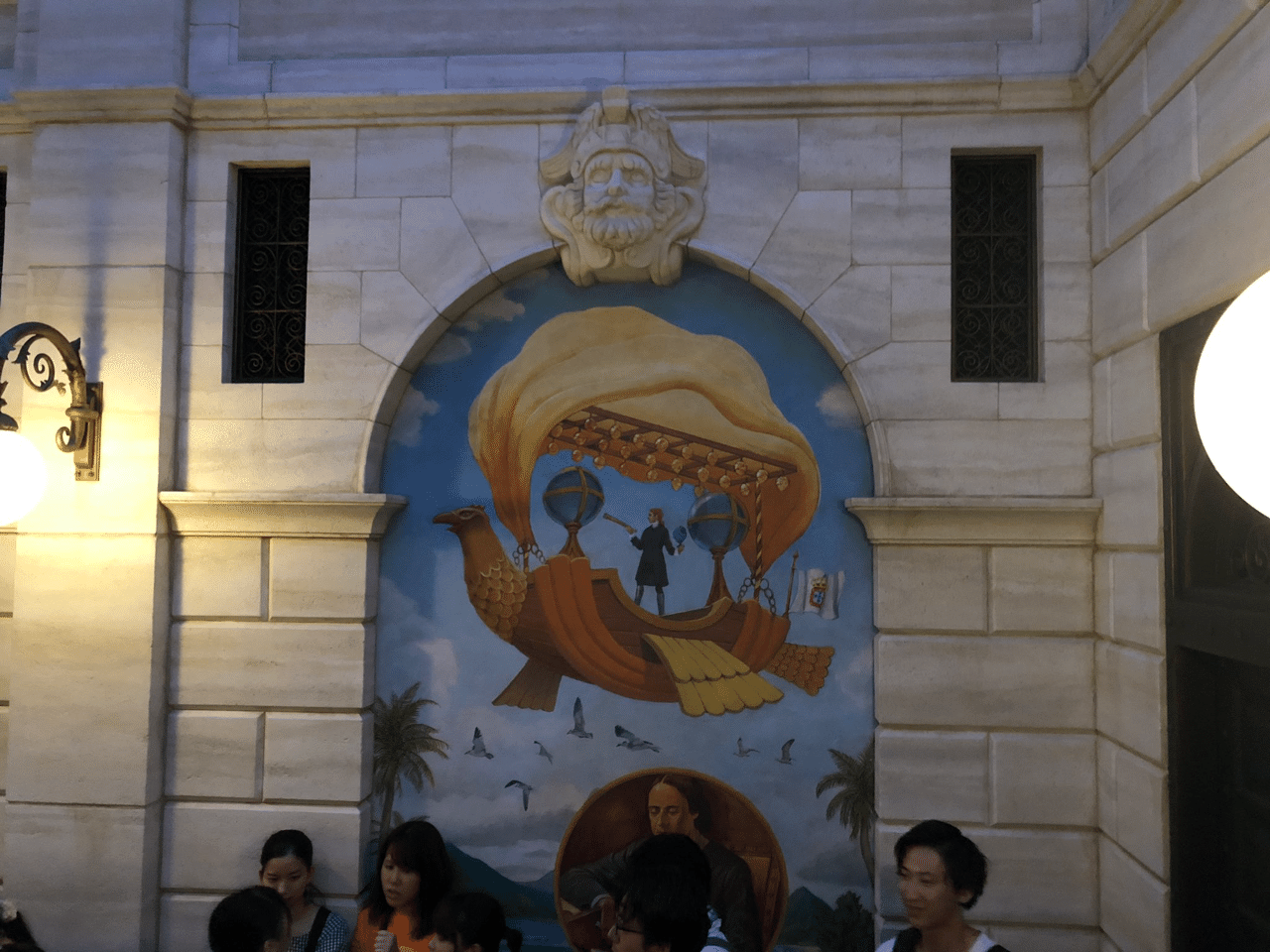 ソアリン ファンタスティック フライトの隠れミッキー いわしもぐ Note