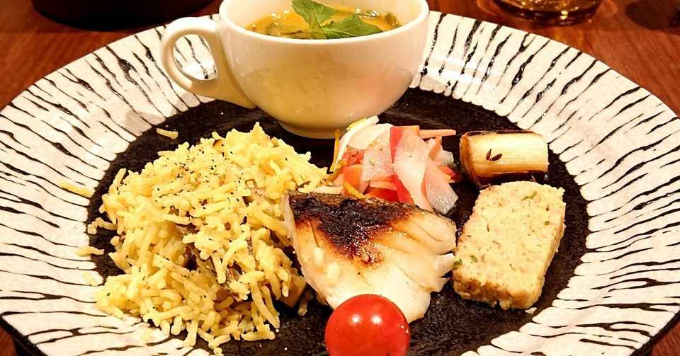 火曜朝限定 人気カレー屋さんのモーニングセットが500円で超充実 火曜朝限定 人気カレー屋さんのモーニングセットが500円で超充実