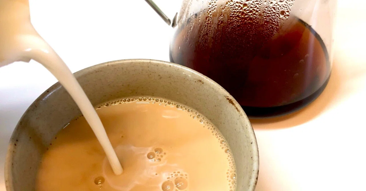 腹の底からの発露 / コーヒーにミルクを入れる様な愛｜masumi