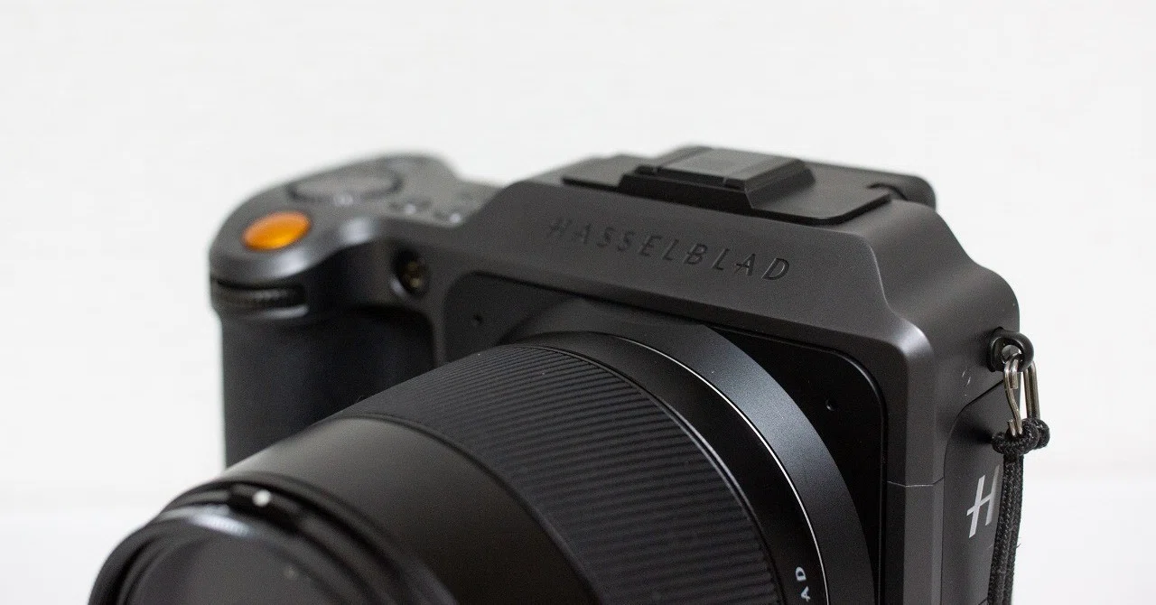Hasselblad X1DII 50Cを持ち出す準備｜Naoto Takazawa