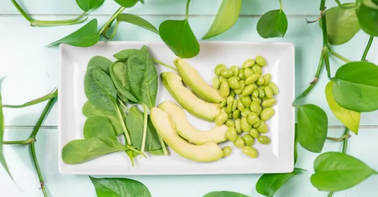 植物ベースの食事はクローン病の寛解を助けるかもしれない、と症例報告が示唆