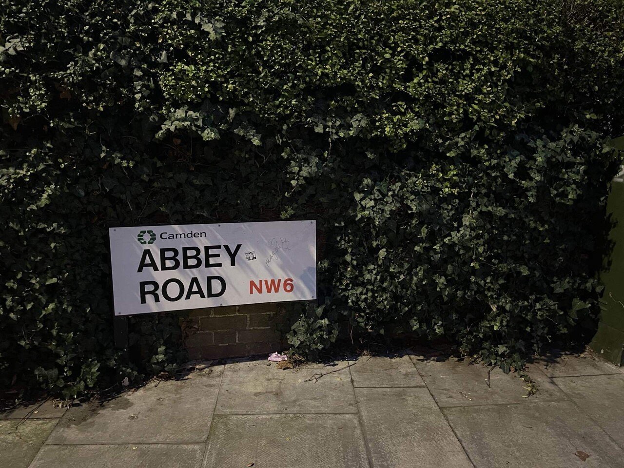 ABBEY ROAD アビーロード・ロードサイン看板 ABBEY ROAD アビーロード・ロードサイン看板