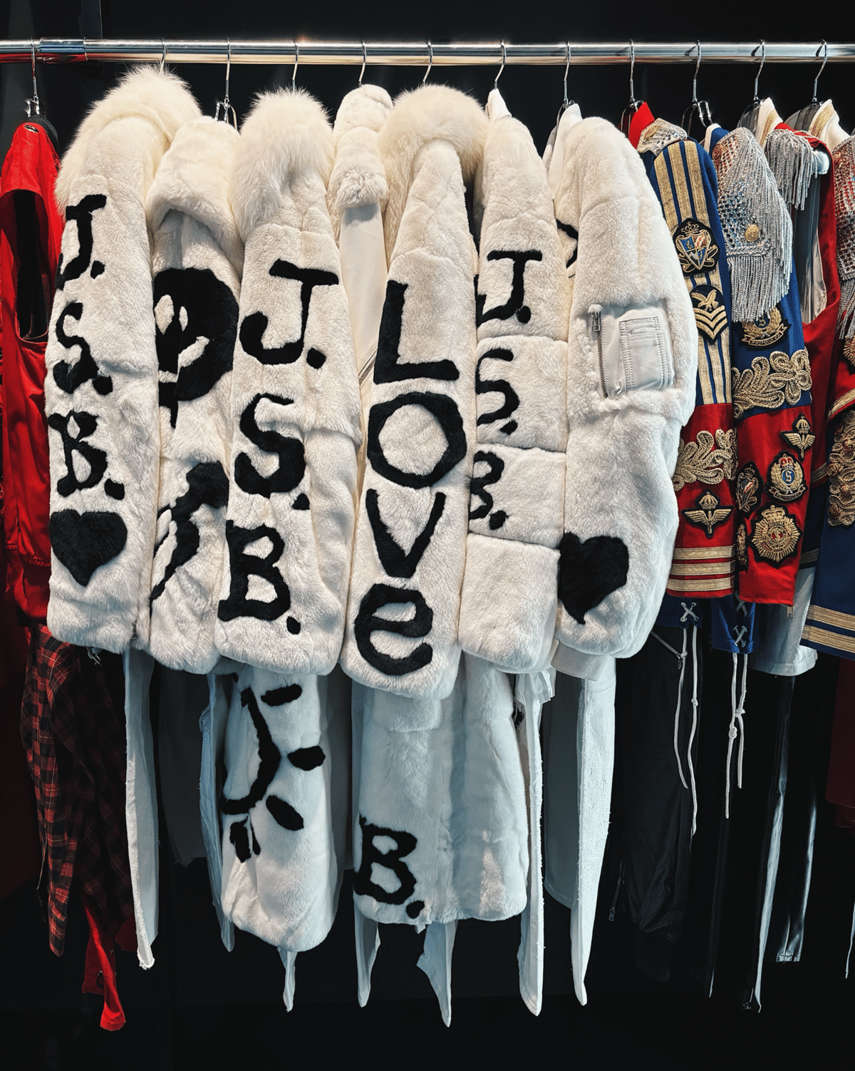 三代目 J SOUL BROTHERS EXHIBITION 