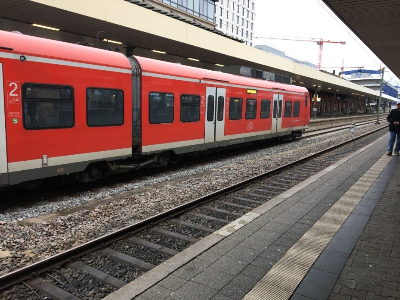 ドイツ鉄道 電車が遅れた キャンセルされた時の対処法 フランス人と日本人の人生感想文 真夜中のおなら Note