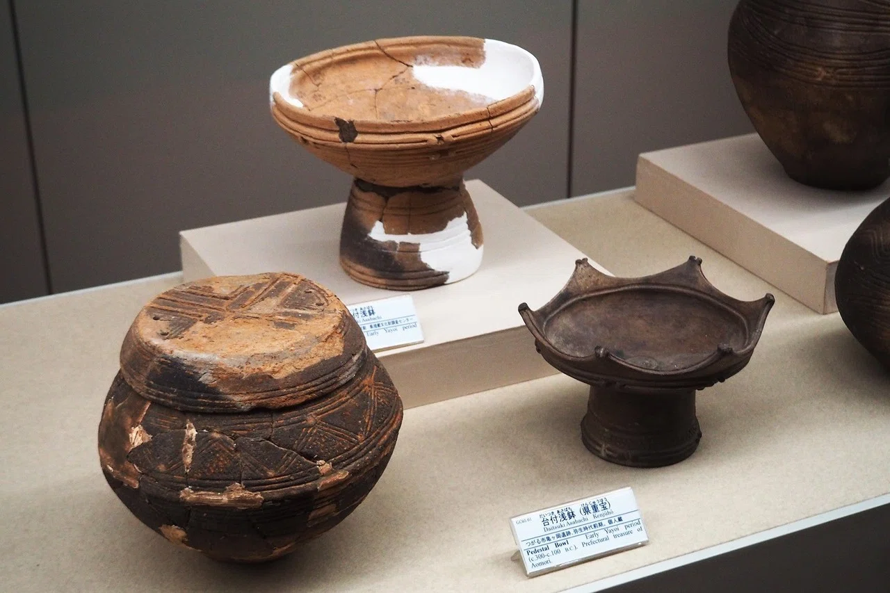 全国屈指の充実度！土偶も土器も熊形だってー青森県立郷土館[JOMOSEUM]｜土