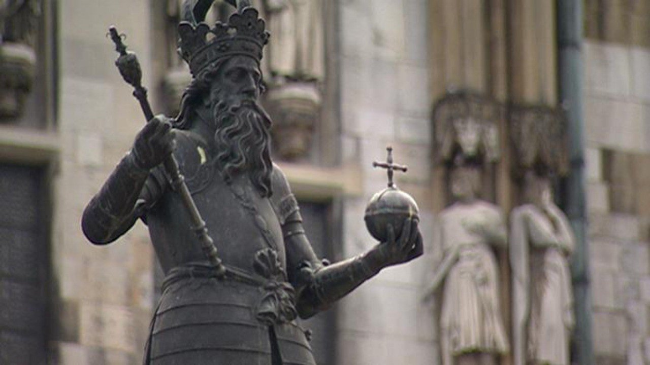 5 1 5 カール大帝 世界史の教科書を最初から最後まで みんなの世界史 Note