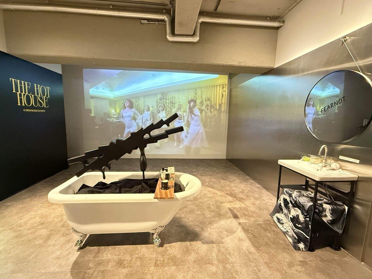 ルセラPOP-UP】“HOT”な世界観 レポ｜気まぐれオタク