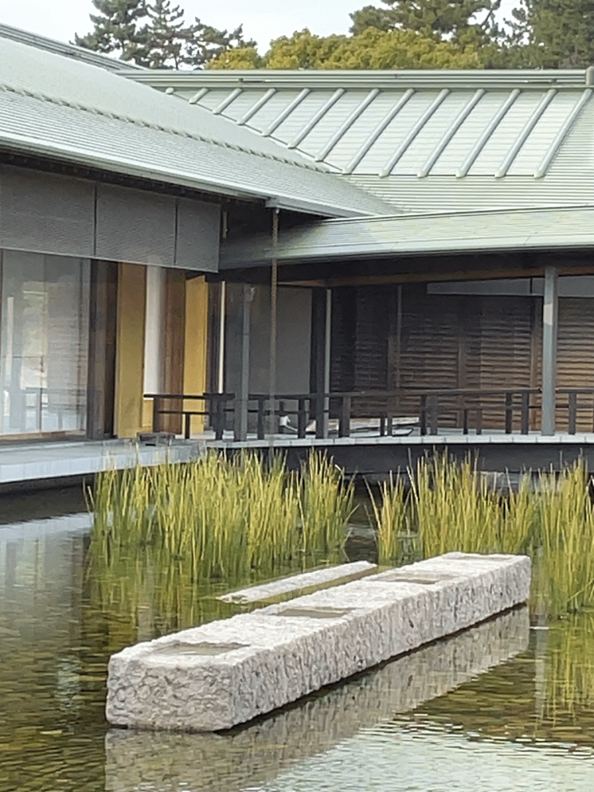 京都迎賓館と梅の香り｜nyororo @美術準備室