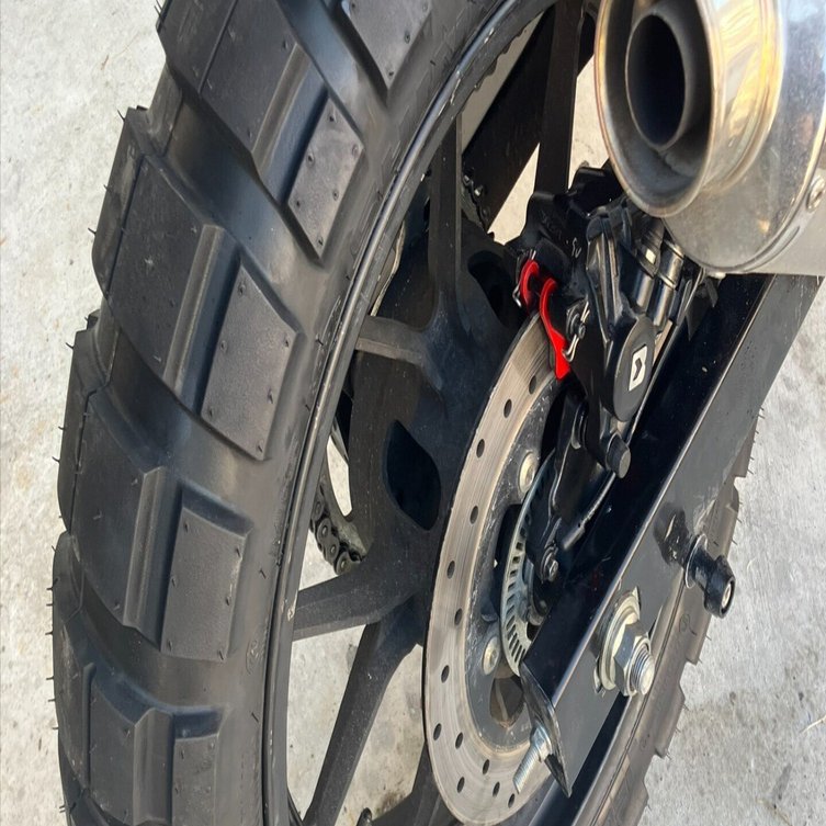 Vストローム250SXのタイヤをシンコー E805に交換！🚀｜Dyuku