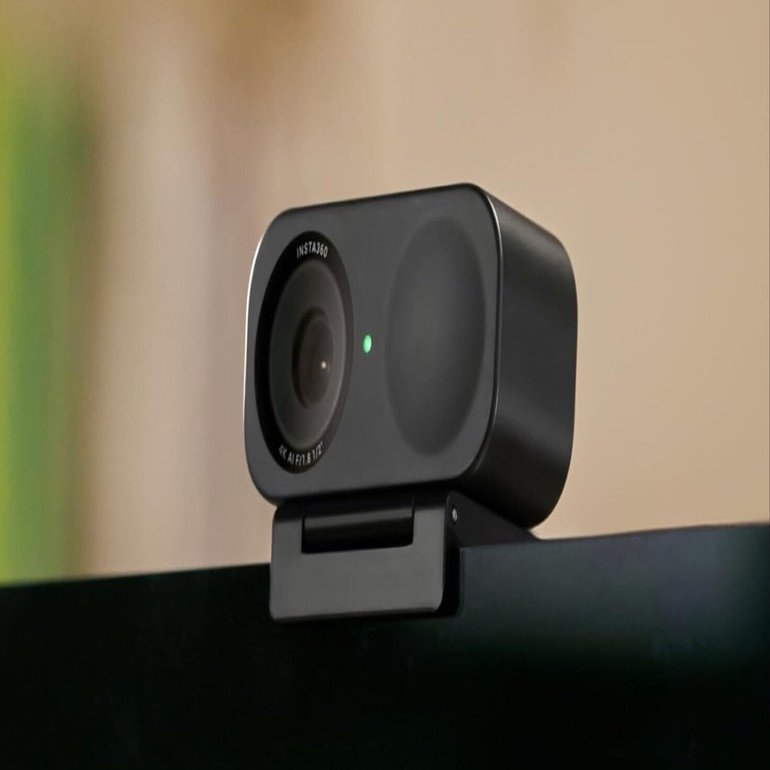 次元が違うWebカメラ】Insta360 Link 2C登場！プロ仕様画質×AI機能が