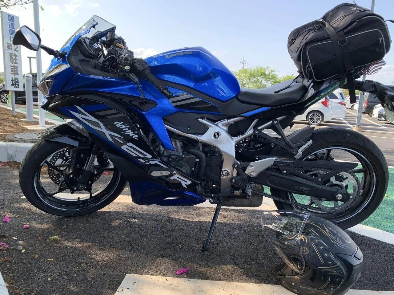 レンタル KAWASAKI ZX25-R (2021) ｜Karate.Vagabond