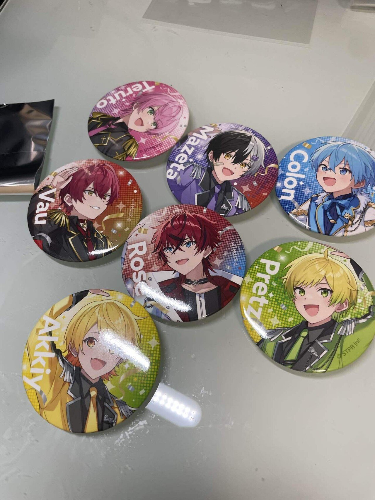 STPRFamilyFestival ランダム缶バッジ ロゼ 20個