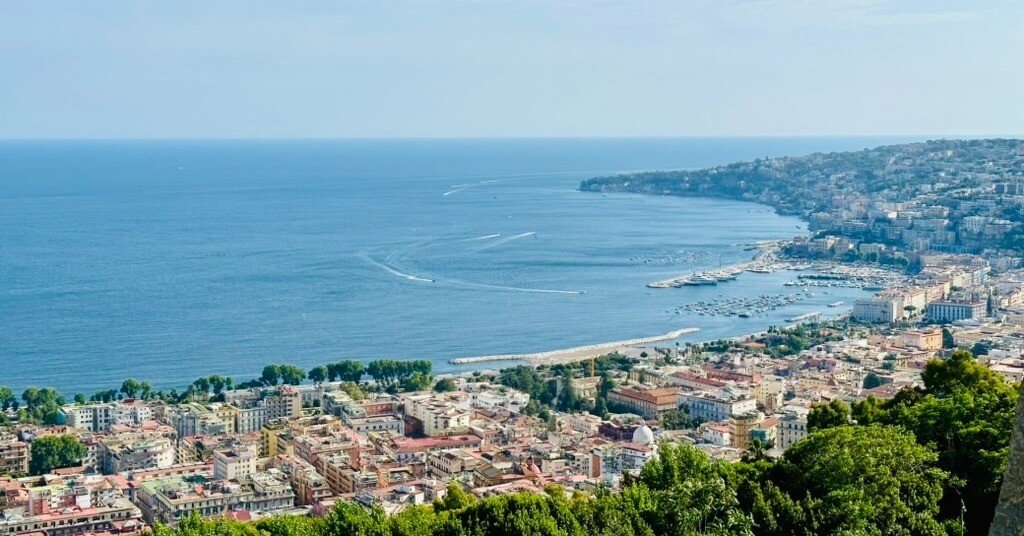 ナポリを見たら死ぬ!?危険なイタリア・ナポリ旅行記｜エバンス 愛