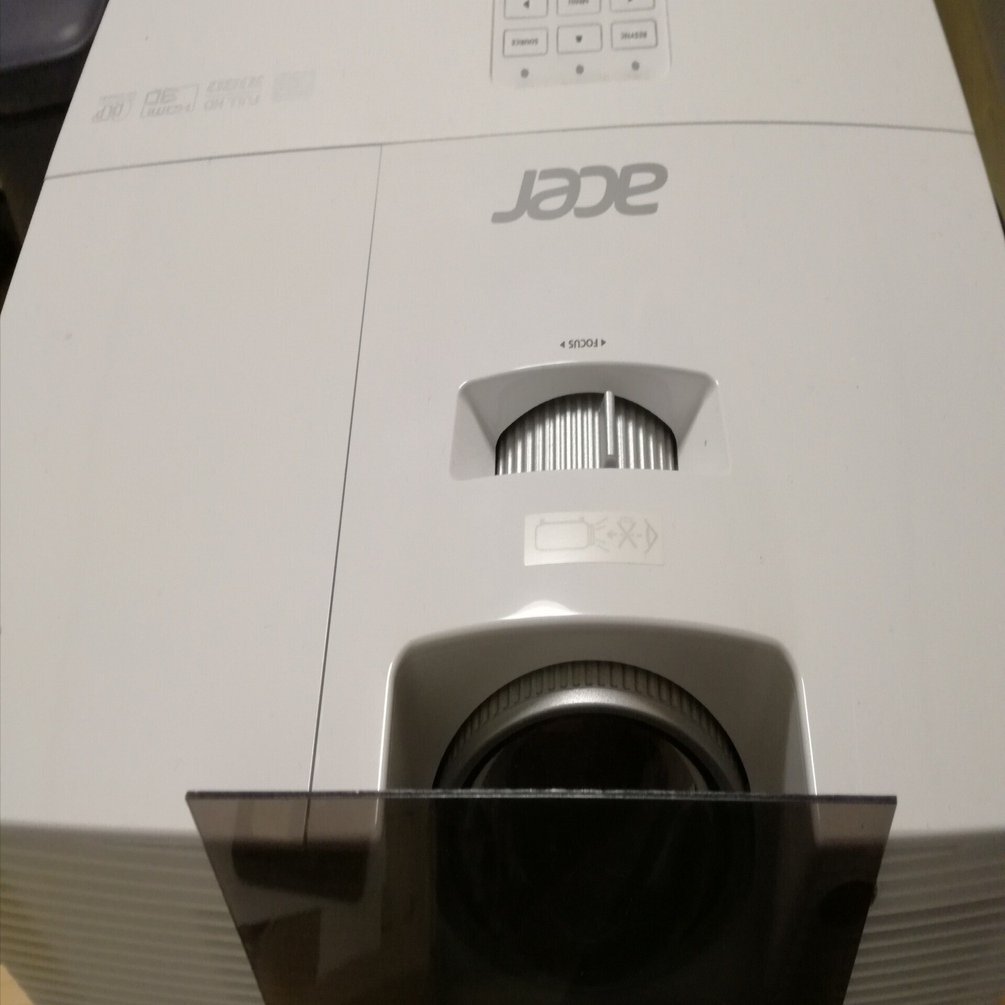 acerのプロジェクターを修理してみた｜桜舞