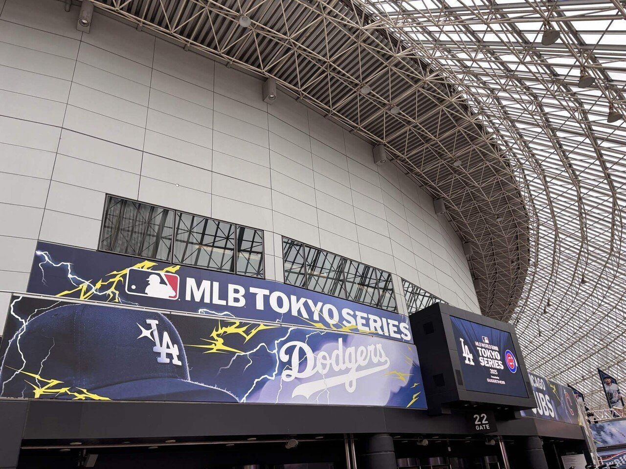 熱狂必至！MLB東京シリーズ プレシーズンゲームを全力堪能｜あおばた
