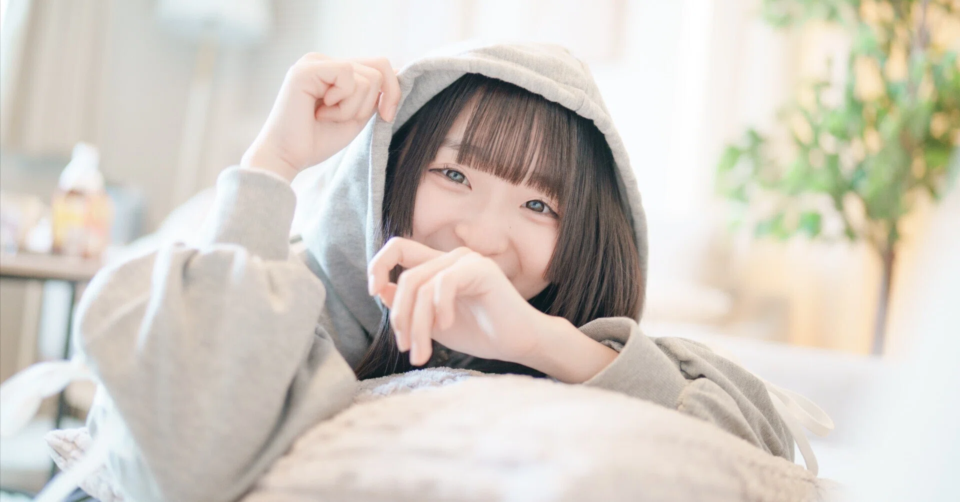 α7RV × SIGMA 35mm f1.2 DG DN Art】光と戯れる、ふんわり室内ポート 