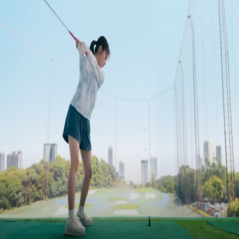 橋本環奈のアサヒスーパードライ「ドライクリスタル」のCMに出てくる