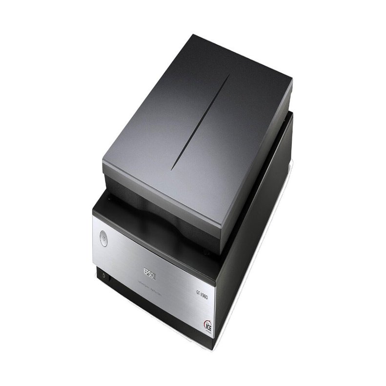 エプソン GT-X980──“フィルムの魂”を読み取る、究極のスキャナー