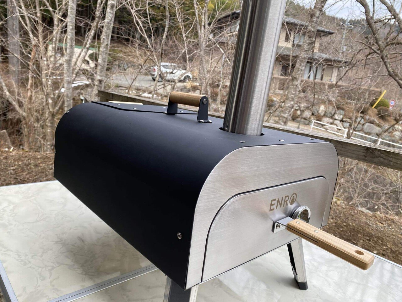 ピザ窯　一度使用 窯焼名人・コツ】窯への投入時にミスしないためのコツ - YouTube