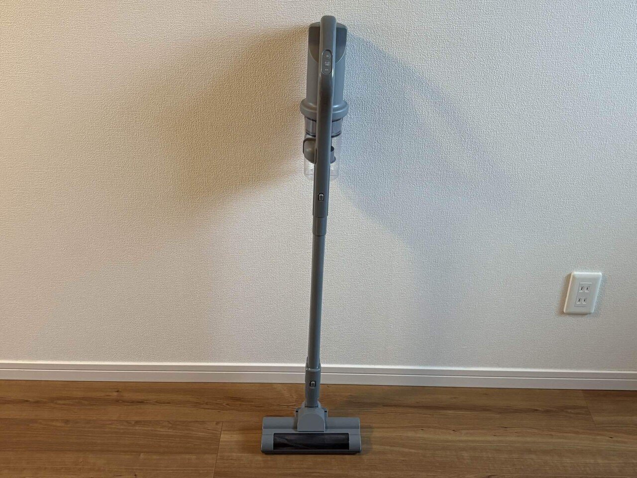 レビュー！アイリスオーヤマ コードレス掃除機185PM軽くて便利な