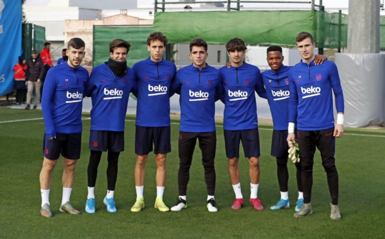 Fcバルセロナb Barcab 選手紹介 Sb編 アマモリ カエル Note