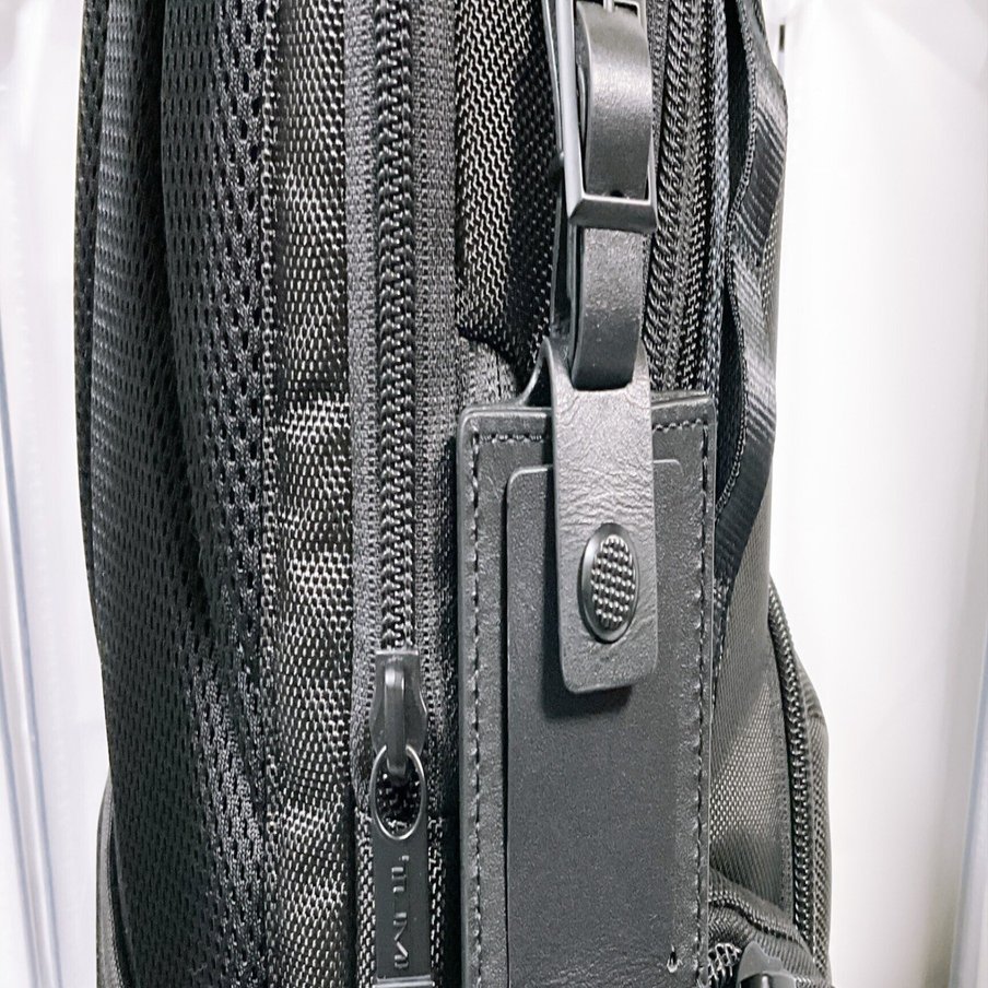 TUMI】 ネームタグ（ラゲージタグ）をパスケースに付け替えてみた