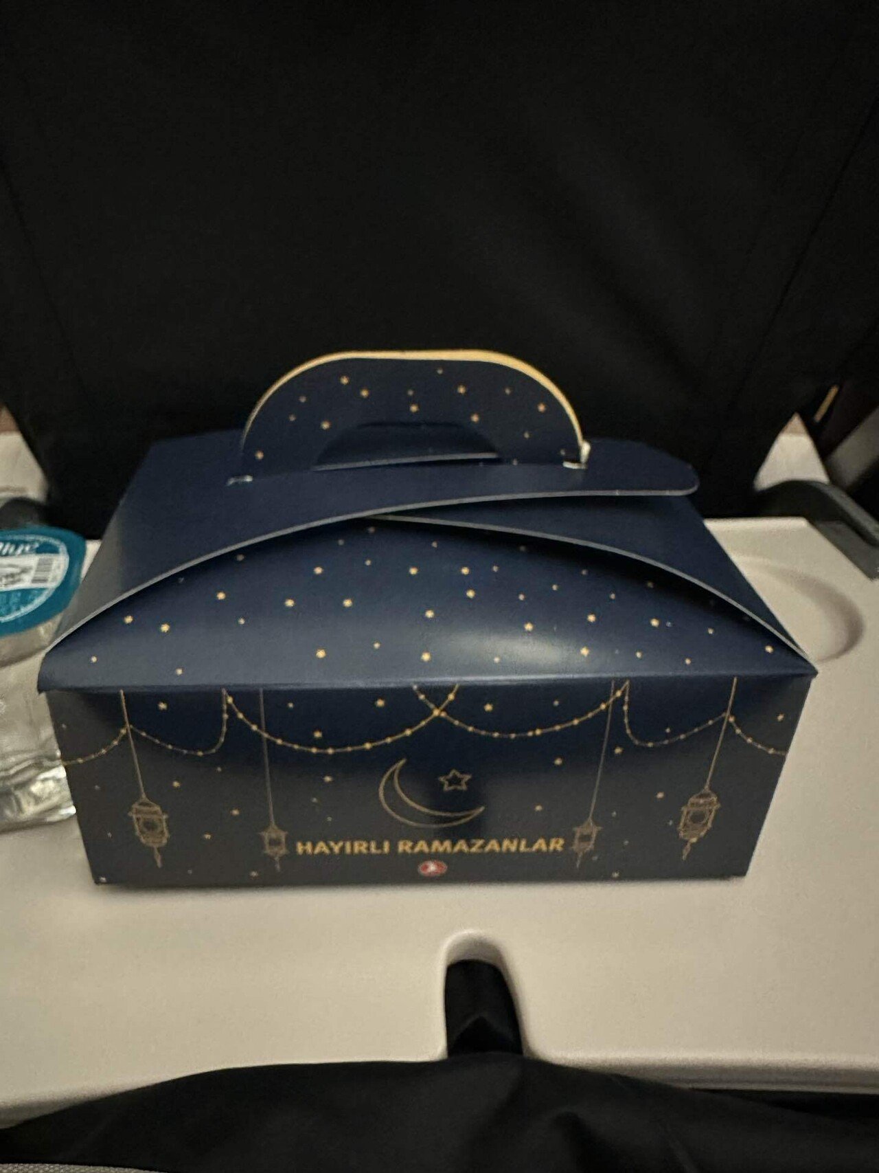 🇹🇷トルコ旅行#02 | イスタンブール空港国内線乗り換え｜nozomi