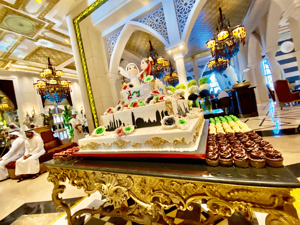 世界一周その4 魅惑の砂漠都市ドバイに魅了されつつ ビーチリゾートでのんびり滞在 世界中の人種のルツボ感に圧倒される Takashi Tim Sato Note 世界一周その4 魅惑の砂漠都市ドバイに魅了されつつ ビーチリゾートでのんびり滞在 世界中の人種のルツボ感に圧倒される Takashi Tim Sato Note