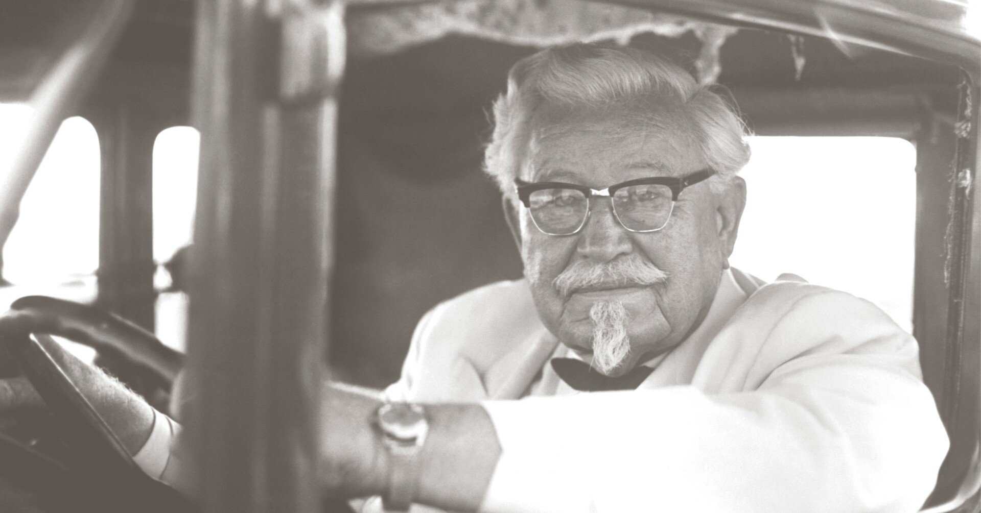 65歳の時無一文で起業したカーネル・サンダース氏｜FUJIKI TOSHIAKI