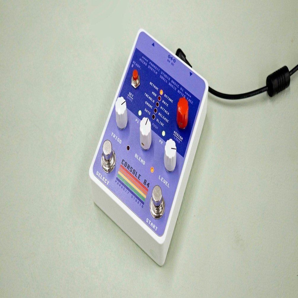 即座に8ビットなサウンドを！脅威のギターシンセペダル、Parasit