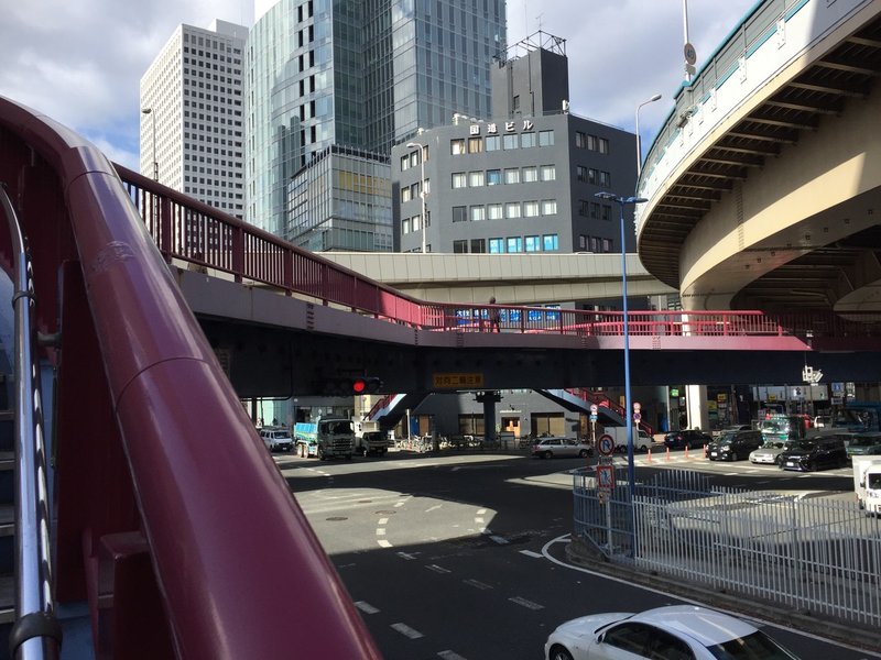 大阪梅田 泉の広場から淀屋橋まで歩いてみました 河野陽炎 プロ資格マニア 保有資格30ほど 失効4 放送大単位 Note