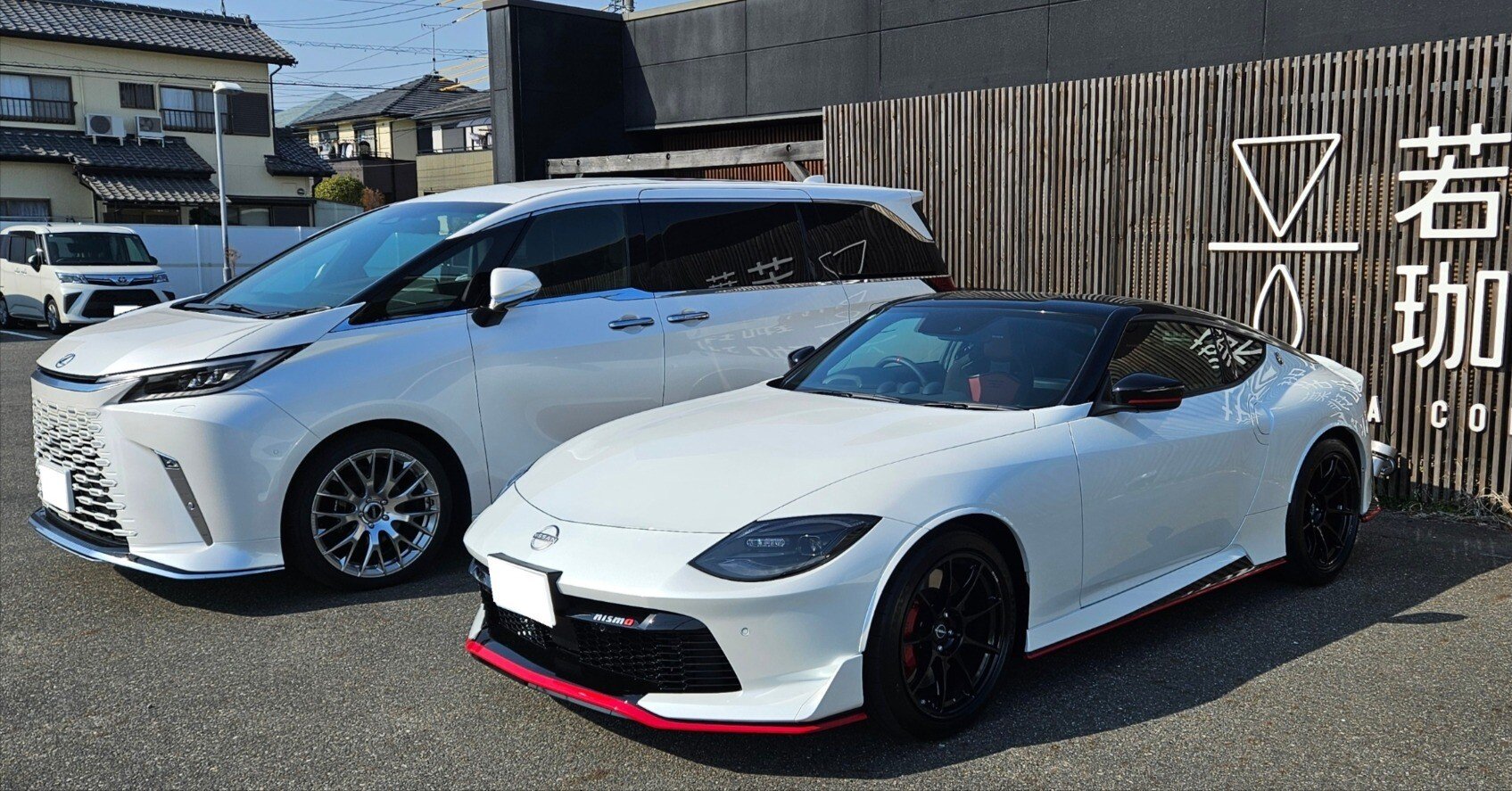 RZ34 フェアレディZ NISMO。NISMOだから完成しているのか？と思ってい