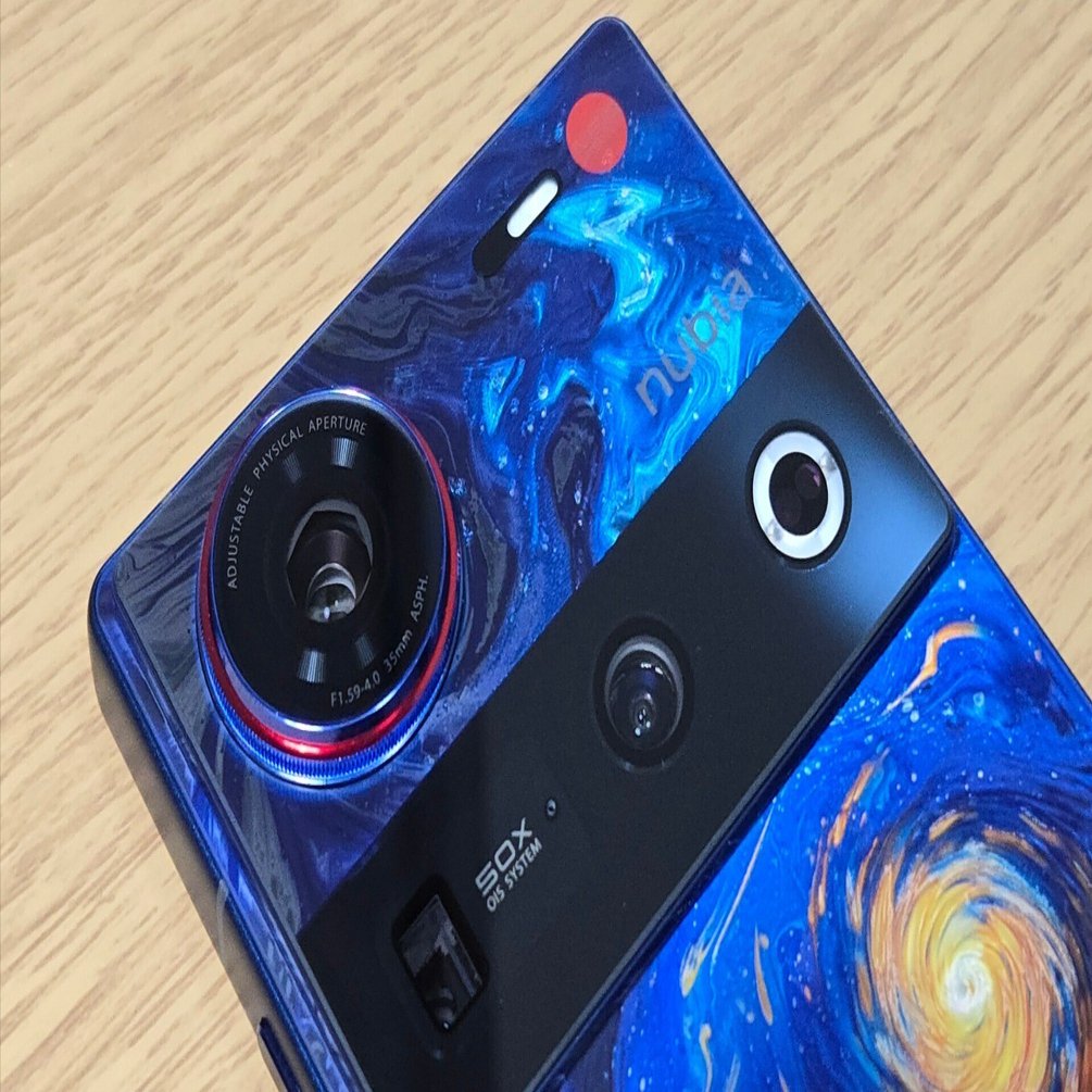 nubiaZ70 スターレイナイト ZTE、多機能トリプルカメラ採用の