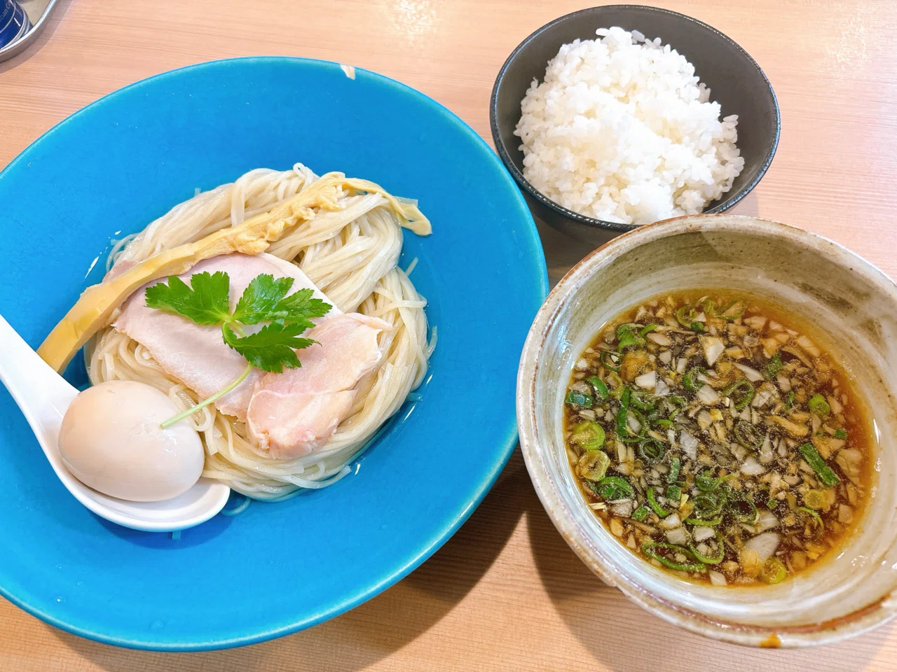麺匠 善し田（横浜関内）で昆布水つけ麺｜ふゆ