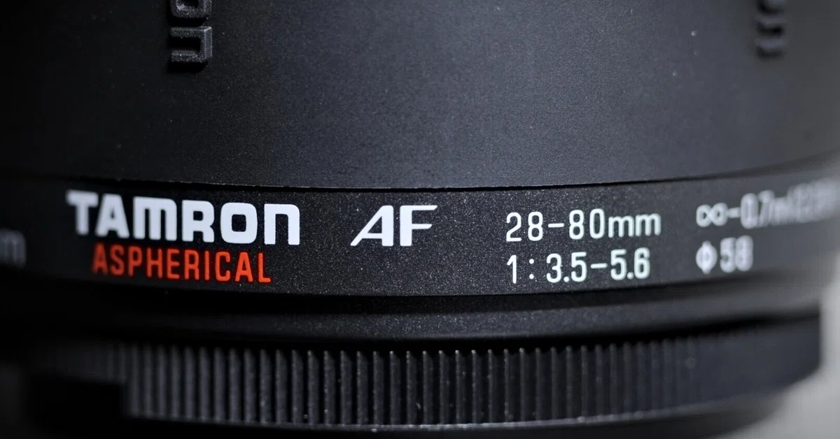 初めてのタムロン【TAMRON AF 28-80mm F/3.5-5.6 Aspherical 】｜硝子窓