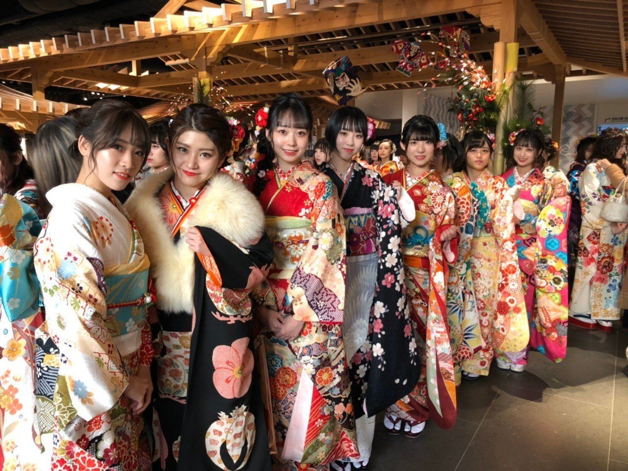 年akb48グループ成人式 Mako Note