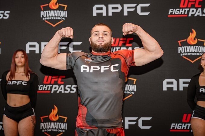 先週印象に残ったMMAファイター ジョン・クー二マン (Jon Kunneman) 25歳/10-0(全フィニッシュ9 APFCミドル級👑 ...