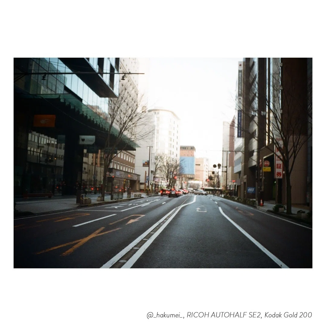 my camera] RICOH AUTOHALF SE2｜薄明