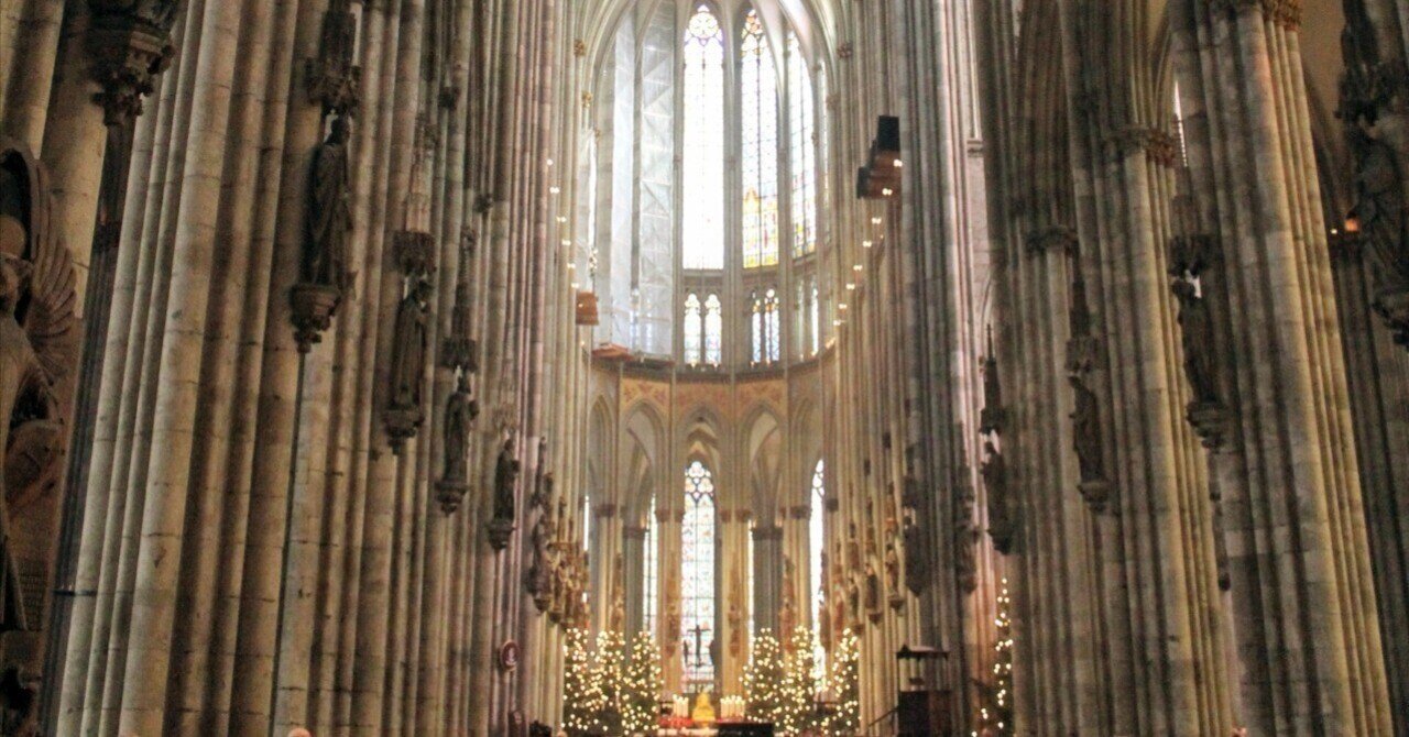 ヨーロッパ編ドイツ発】駅前で聳える雄大なファサード 「ケルンの大