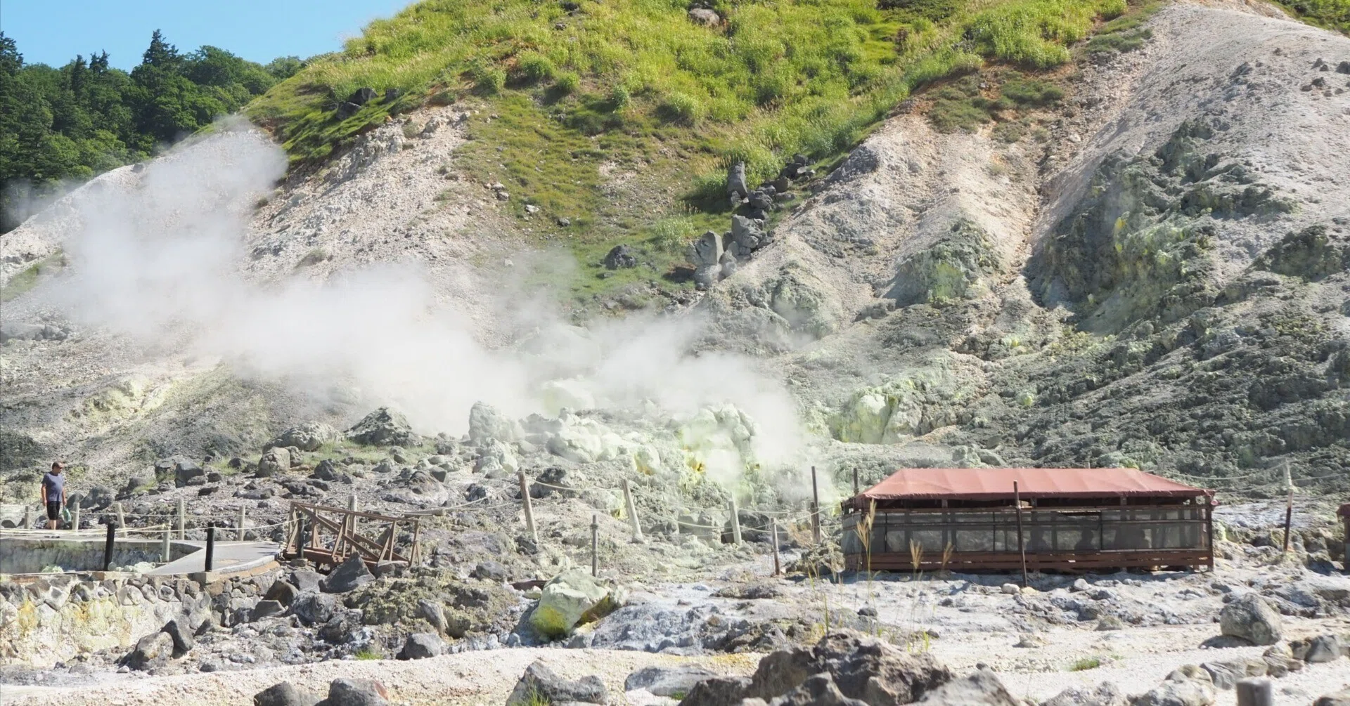 がん患者が訪れる山奥の湯治場【秋田県・玉川温泉】｜火山女子くらりん 