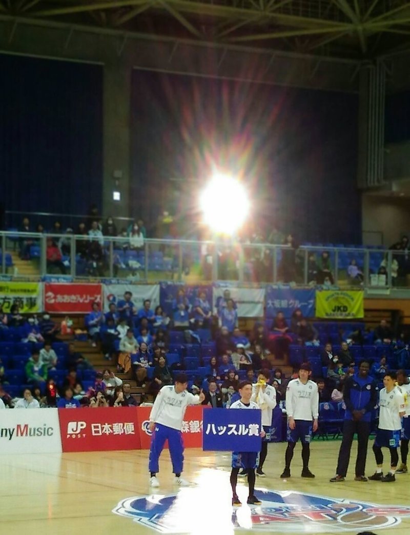 スポーツ観戦を趣味にする人々30 つまらない試合とおもしろい試合 クジラ Note