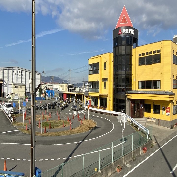 伏見デルタと私 ４ ーバイク教習奮闘記ー 花咲るちあ Note