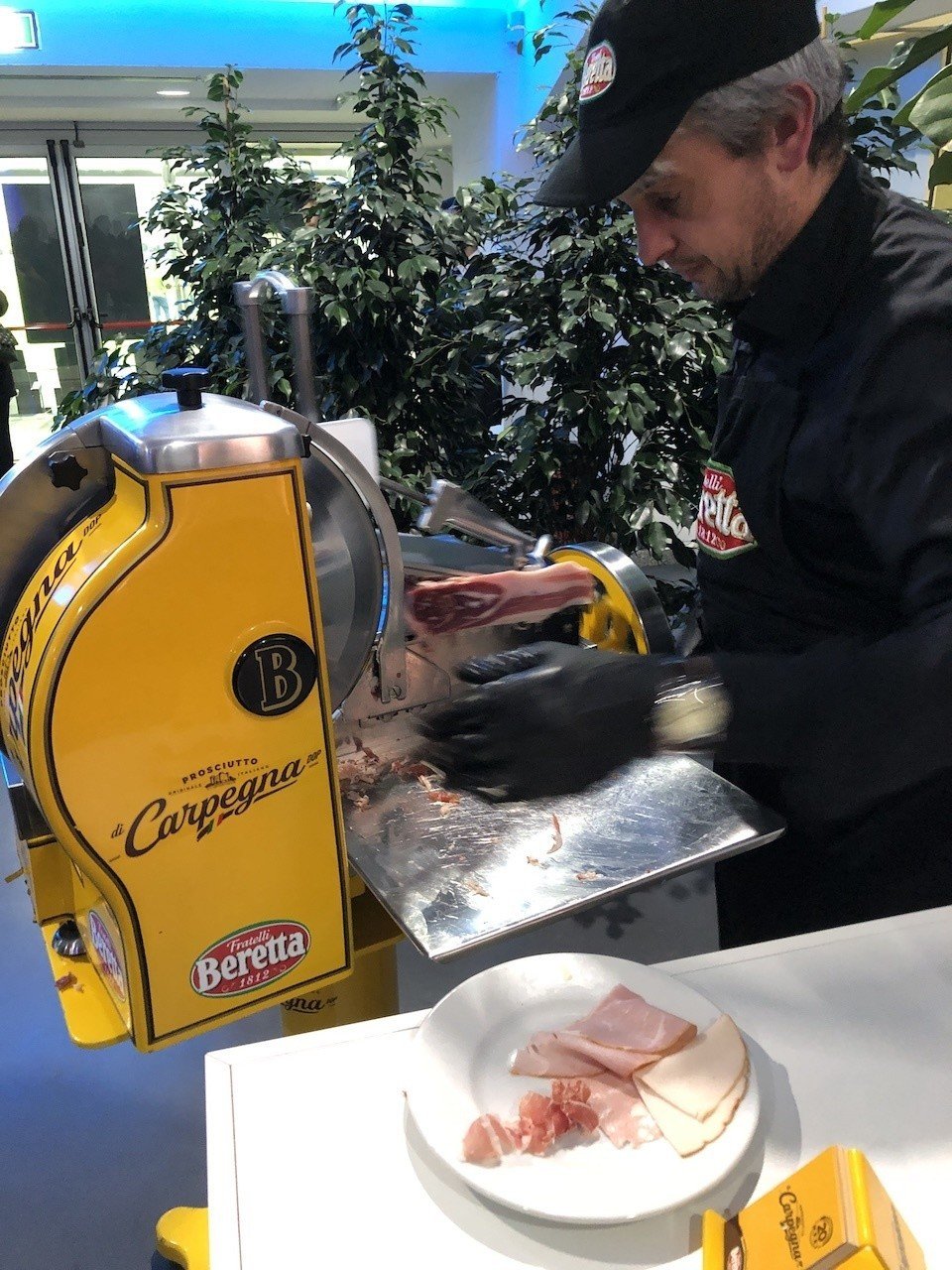 直筆サイン入り写真 ハビエル・サネッティ FCインテル・ミラノ SA鑑定済 直筆サイン入り写真 ハビエル・サネッティ FCインテル・ミラノ