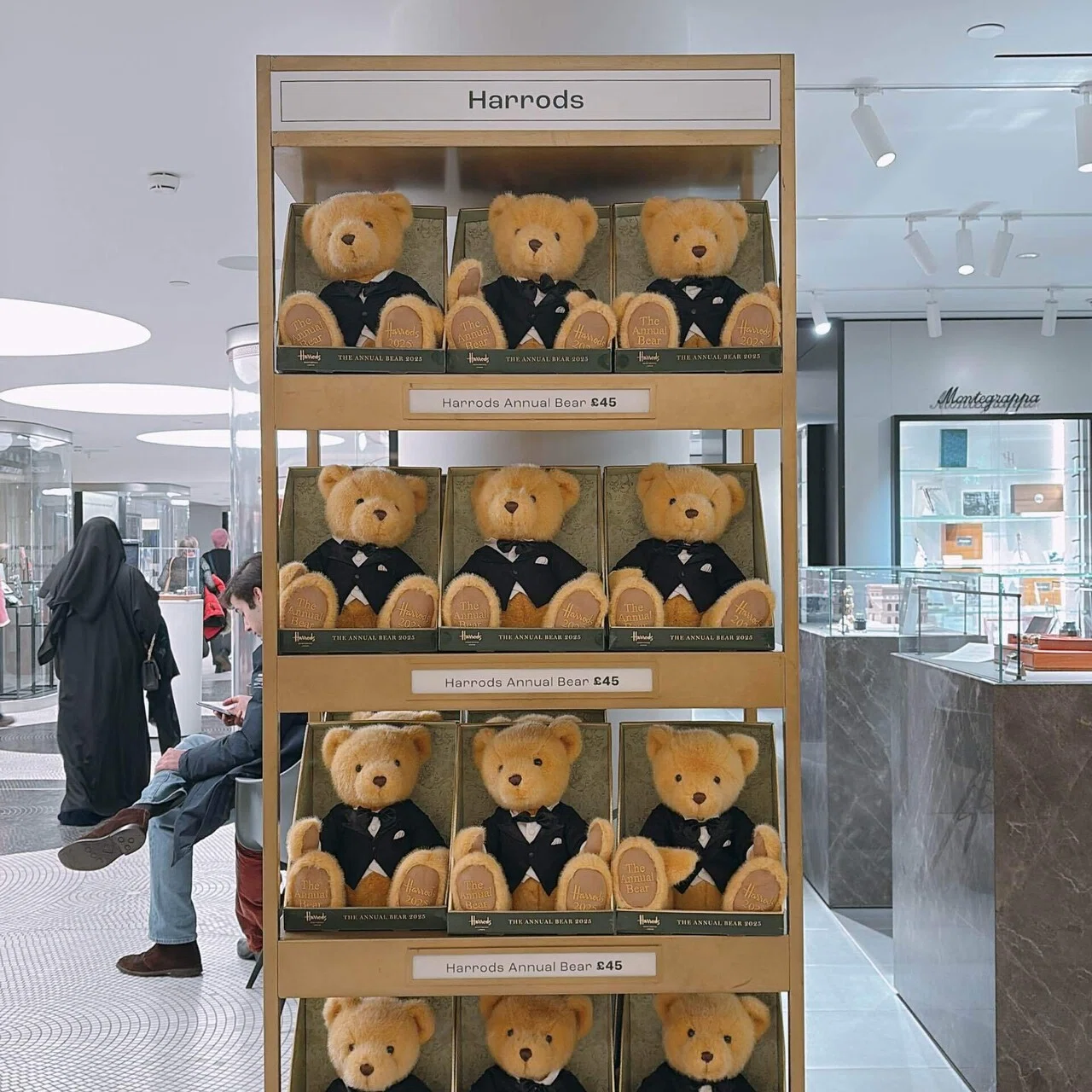 harrods テディベア ビッグサイズ 店舗ディスプレイ キッズスペース