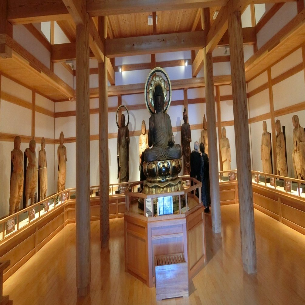 伊豆河津、那蘭陀寺の古代仏像群｜浜 立月