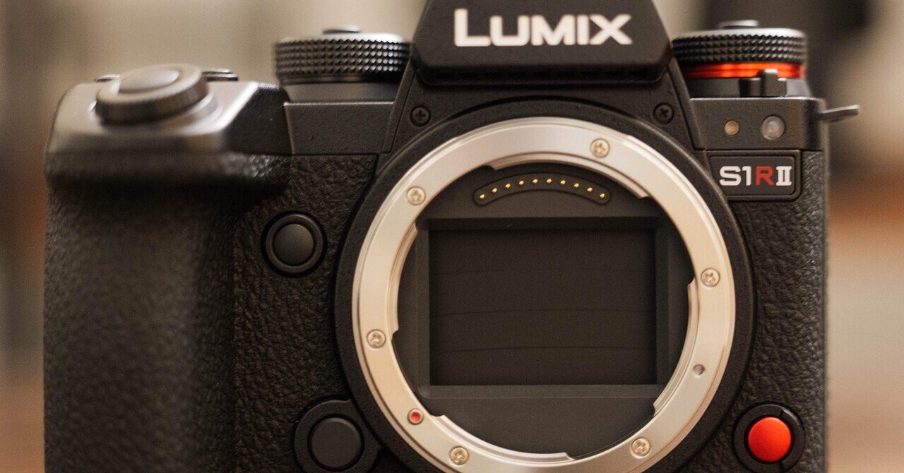 【泣く泣く出品】お得smallrig＋5バッテリーセット！LUMIX S1RII 泣く泣く出品】お得smallrig＋5バッテリーセット！LUMIX S1RII