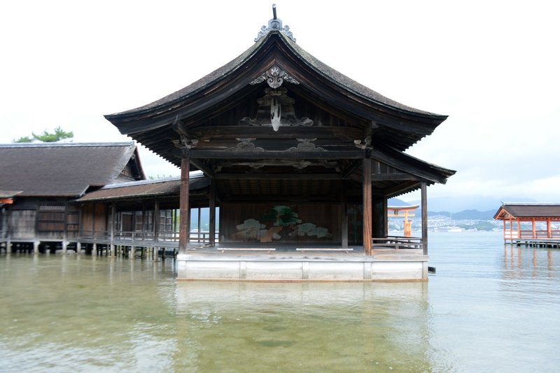 宮島嚴島神社能舞台20180825a