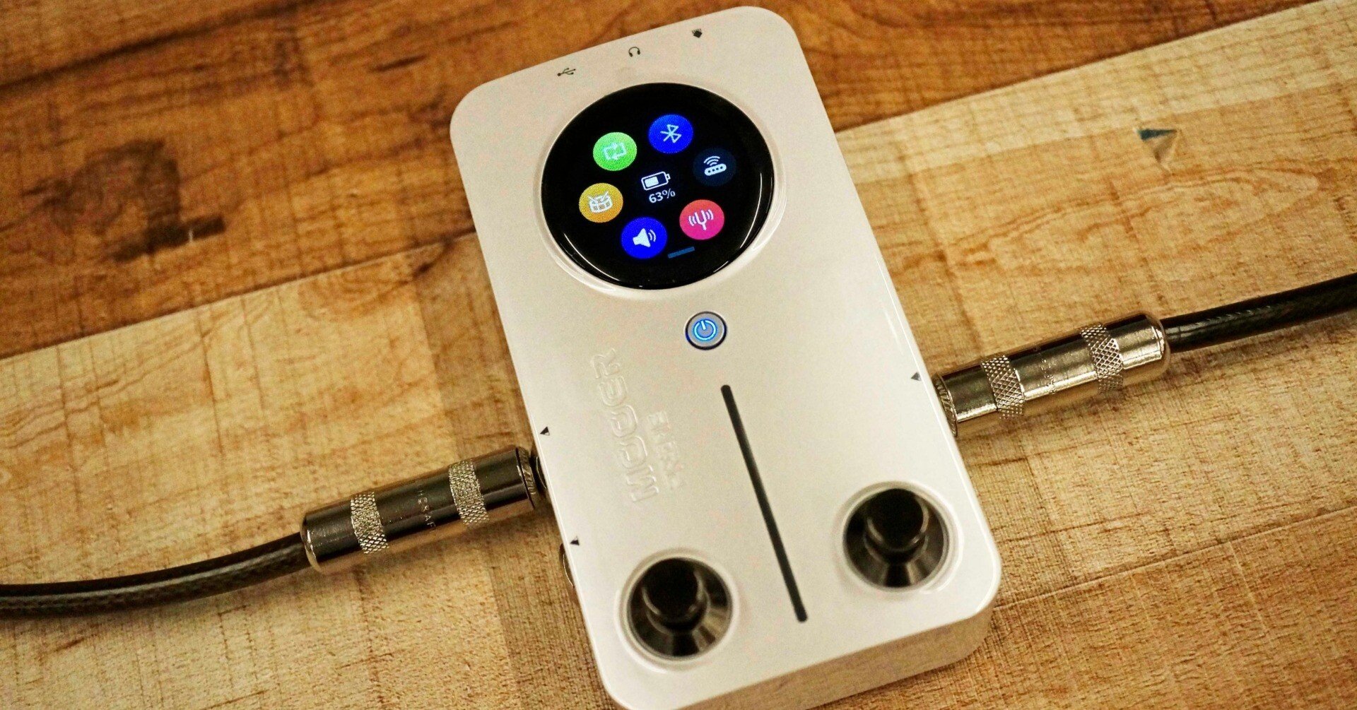 コンパクトペダルの中に本格マルチエフェクター！Mooer Prime M2