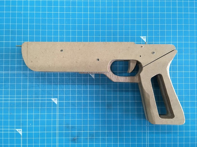 競技用ゴム銃bloodhound かお Note 競技用ゴム銃bloodhound かお Note