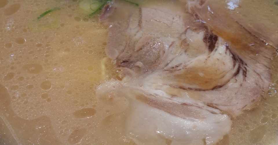福岡グルメ 上川端町 中洲川端 きりん 豚骨ラーメン 卵かけご飯小900円 たっぷりスープが沁みる ふくふく 福岡 Note